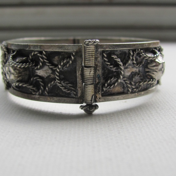 Antique Italian Alpaca Bangle Bracelet - Picture 4 of 6